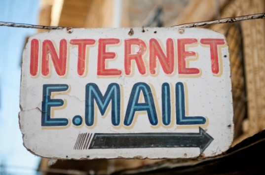 Email and Internet sign